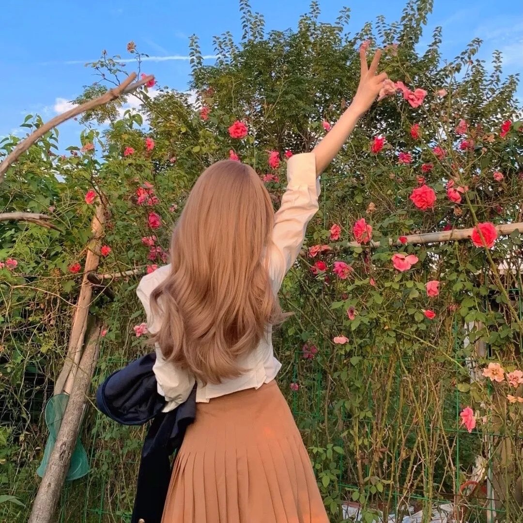 芙烈达·卡萝的自画像